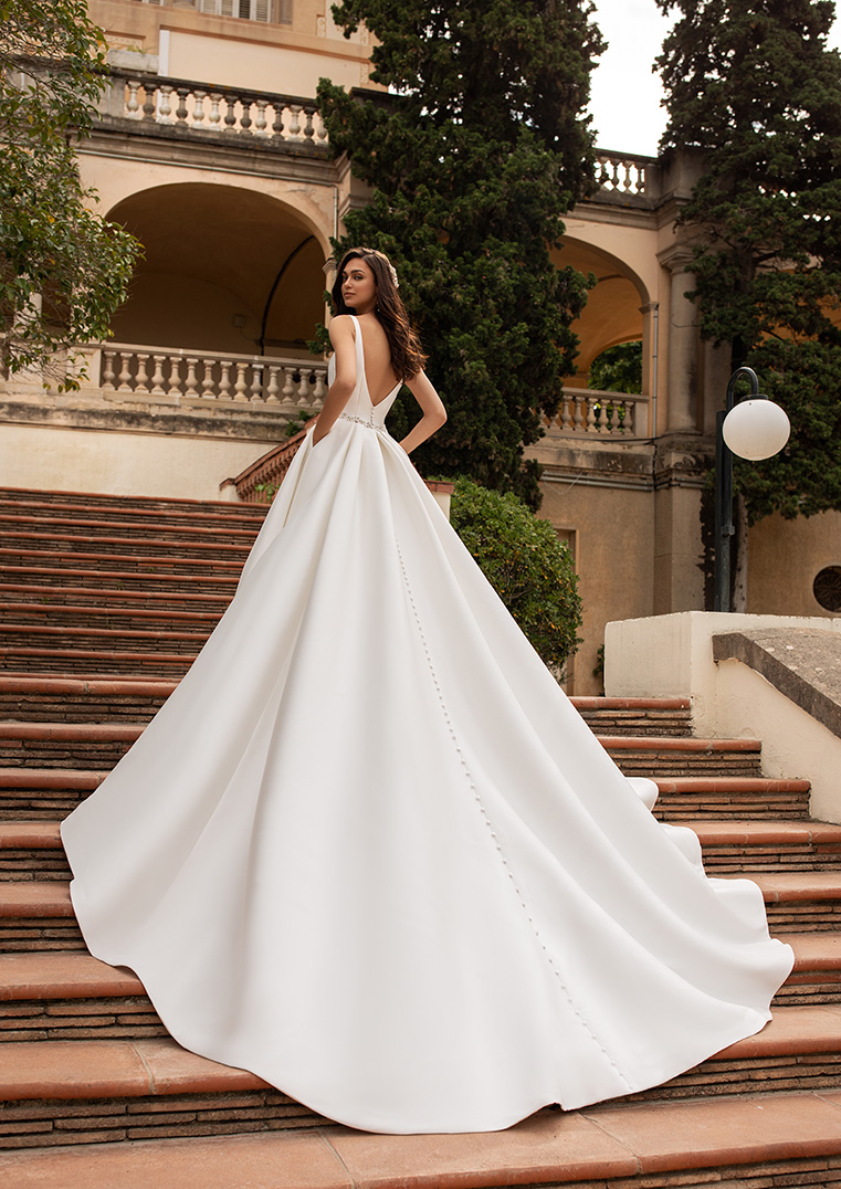 pronovias 2019 mikado